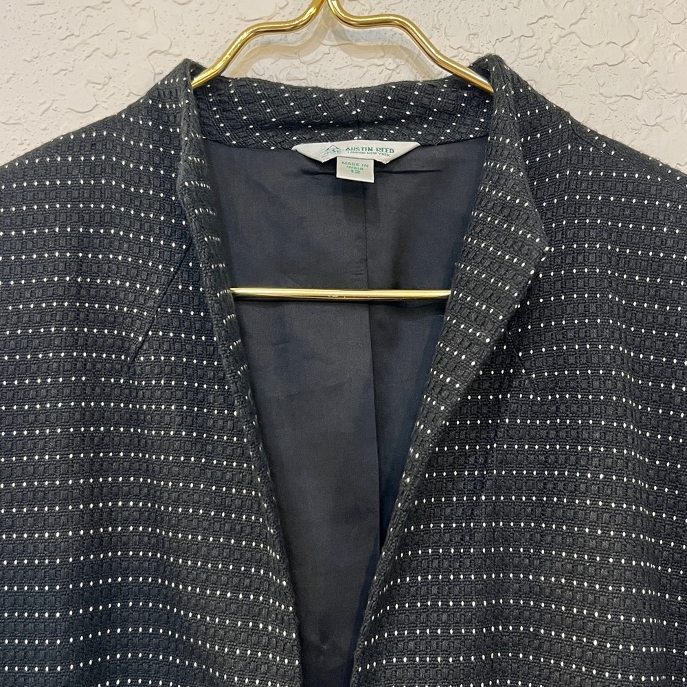 Austin Reed Black White Textured Dot Collarless Blazer Size 12 - Picture 3 of 11